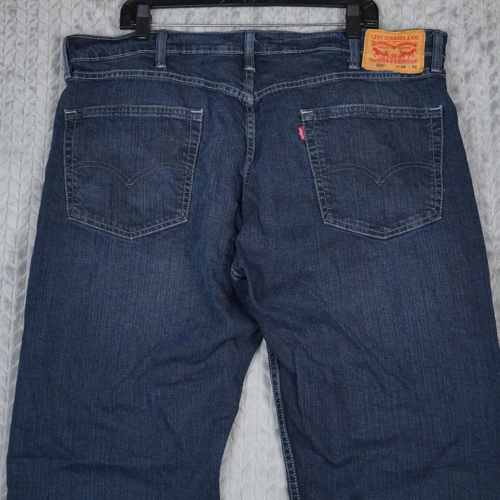 Levi's 505 Jeans Mens 38x32 Dark Wash Straight Leg Denim Regular Fit